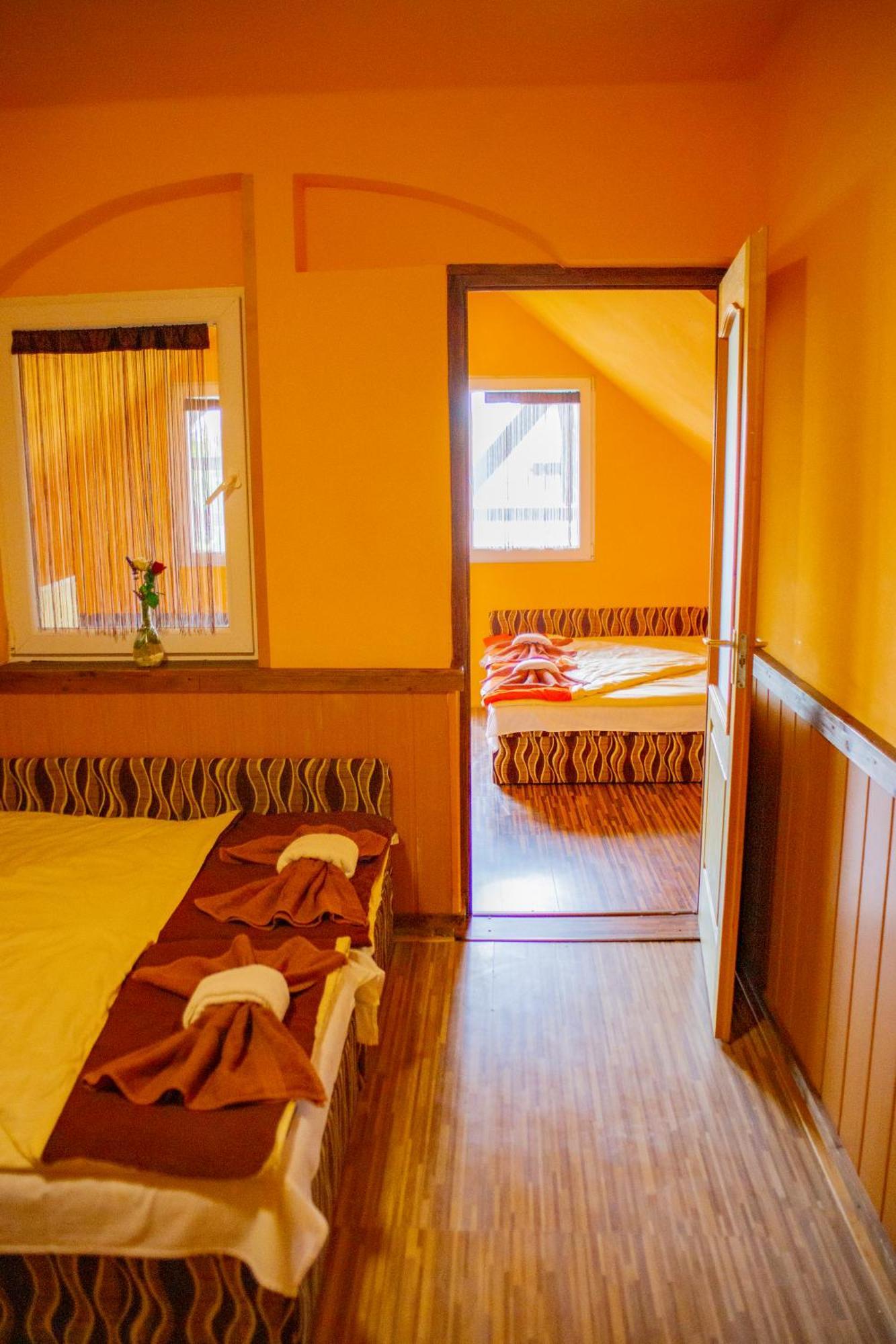 Апарт отель Vakacio Ueduelo Ревфюлёп Экстерьер фото